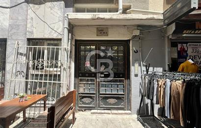 KARŞIYAKA ÇARŞI 4+1 ARAKAT SATILIK DAİRE