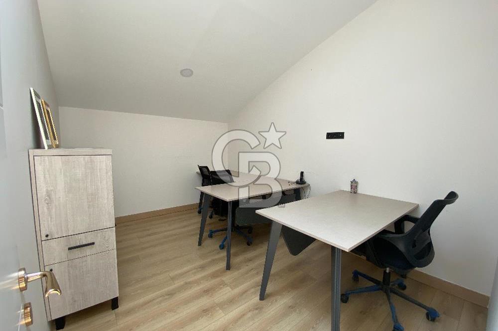 Park Caddesi'nde Prestijli Konumda, Teraslı ve Geniş Kiralık Ofis