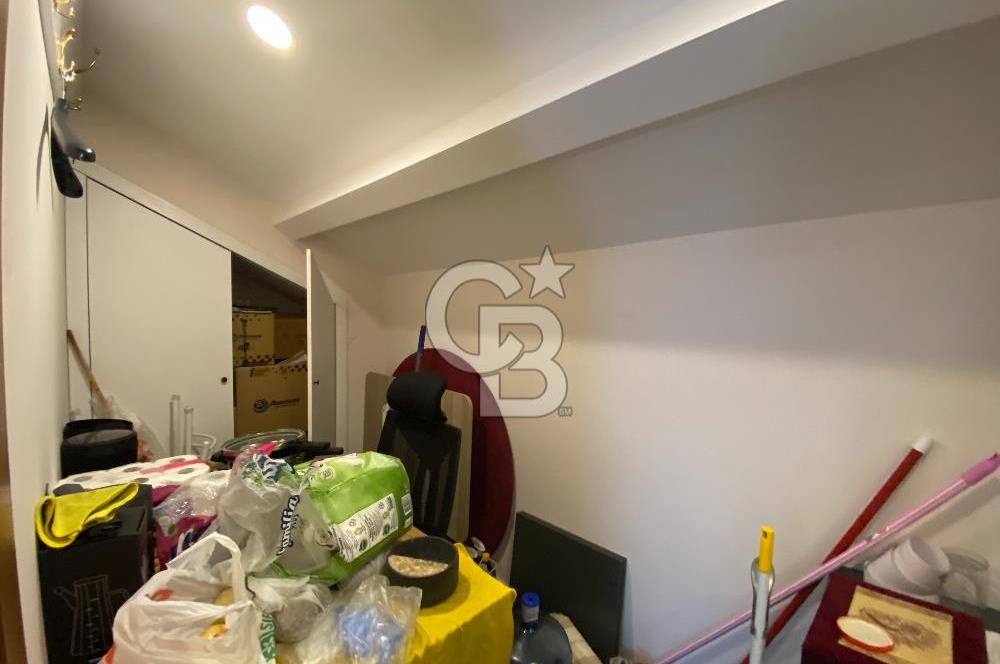 Park Caddesi'nde Prestijli Konumda, Teraslı ve Geniş Kiralık Ofis