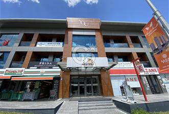 Park Caddesi'nde Prestijli Konumda, Teraslı ve Geniş Kiralık Ofis