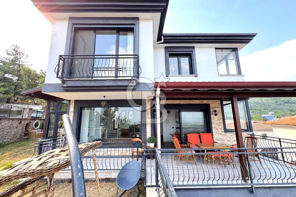 GÜRE'DE MUHTEŞEM KÖRFEZ MANZARALI 6+1 ULTRA LÜKS MÜSTAKİL VİLLA