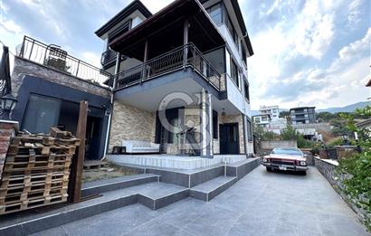 GÜRE'DE MUHTEŞEM KÖRFEZ MANZARALI 6+1 ULTRA LÜKS MÜSTAKİL VİLLA