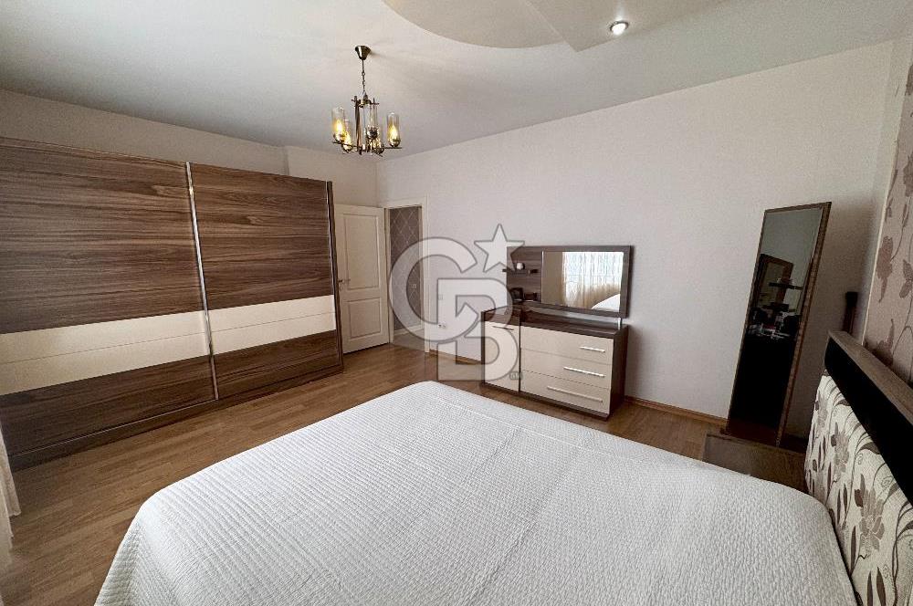 YENİŞEHİR 50.YIL MERKEZİ KONUMDA SATILIK 4+1 DAİRE 