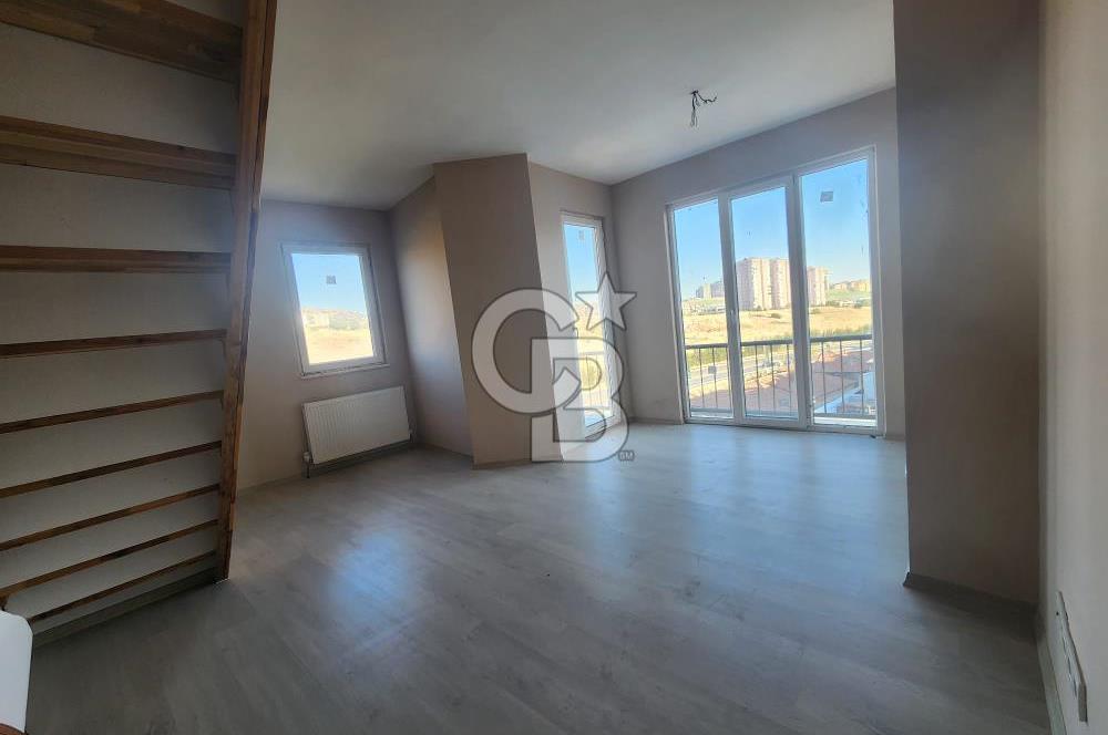 MALTEPE  AYDINEVLER DE 0 PAMİLİA SİT.2+2KÖŞE DUBLEKSSATILIK DAİRE