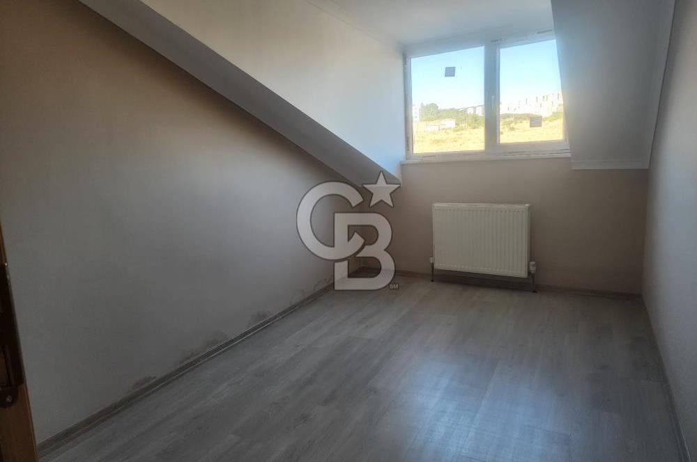 MALTEPE  AYDINEVLER DE 0 PAMİLİA SİT.2+2KÖŞE DUBLEKSSATILIK DAİRE