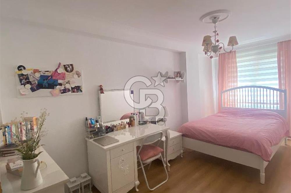 Libadiye Caddesinde Kiralık 3+1 Daire