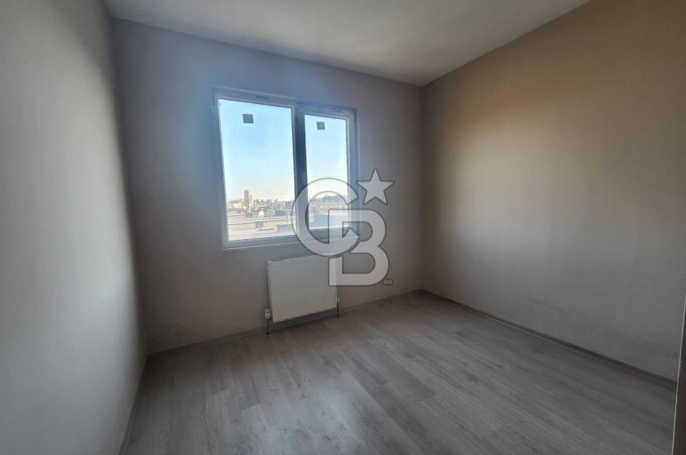 MALTEPE  AYDINEVLER DE 0 PAMİLİA SİT.2+2KÖŞE DUBLEKSSATILIK DAİRE