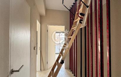 URLA KUŞÇULAR 4+1 MÜSTAKİL BAHÇE VE HAVUZLU VİLLA
