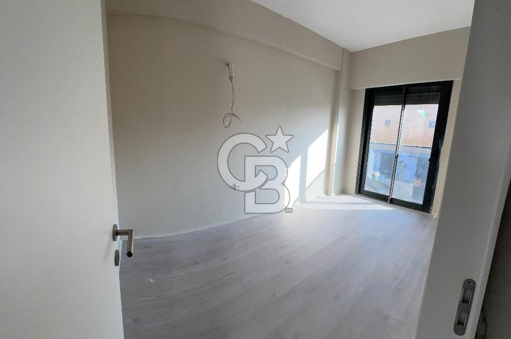URLA KUŞÇULAR 4+1 MÜSTAKİL BAHÇE VE HAVUZLU VİLLA