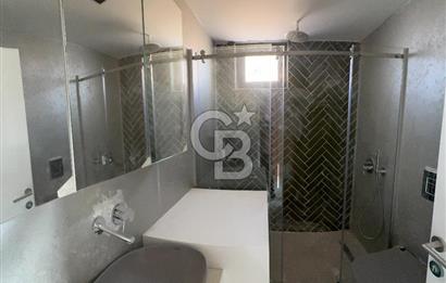 URLA KUŞÇULAR 4+1 MÜSTAKİL BAHÇE VE HAVUZLU VİLLA