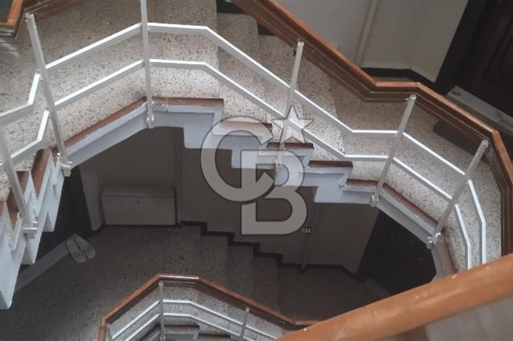 Güngörende satılık 3+1 daire 
