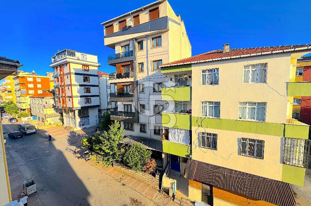 KARTAL ESENTEPE'DE GENİŞ, FERAH 3+1 KİRALIK DAİRE