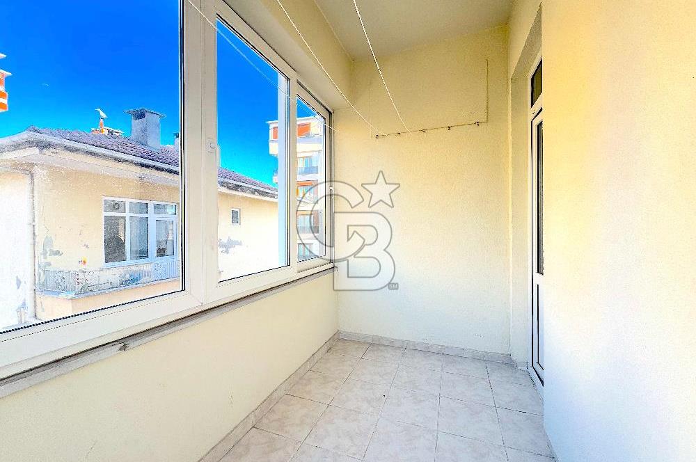 KARTAL ESENTEPE'DE GENİŞ, FERAH 3+1 KİRALIK DAİRE