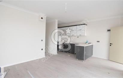 SUBUKTA GÖL MANZARALI SITE iÇERISINDE MÜSTAKIL BAHÇELI 3+1 VILLA