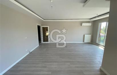 Beylikdüzü Alya Mercan Sitesinde Arakat Sıfır 3+1 Daire