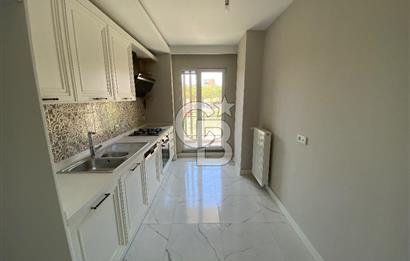 Beylikdüzü Alya Mercan Sitesinde Arakat Sıfır 3+1 Daire