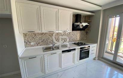 Beylikdüzü Alya Mercan Sitesinde Arakat Sıfır 3+1 Daire