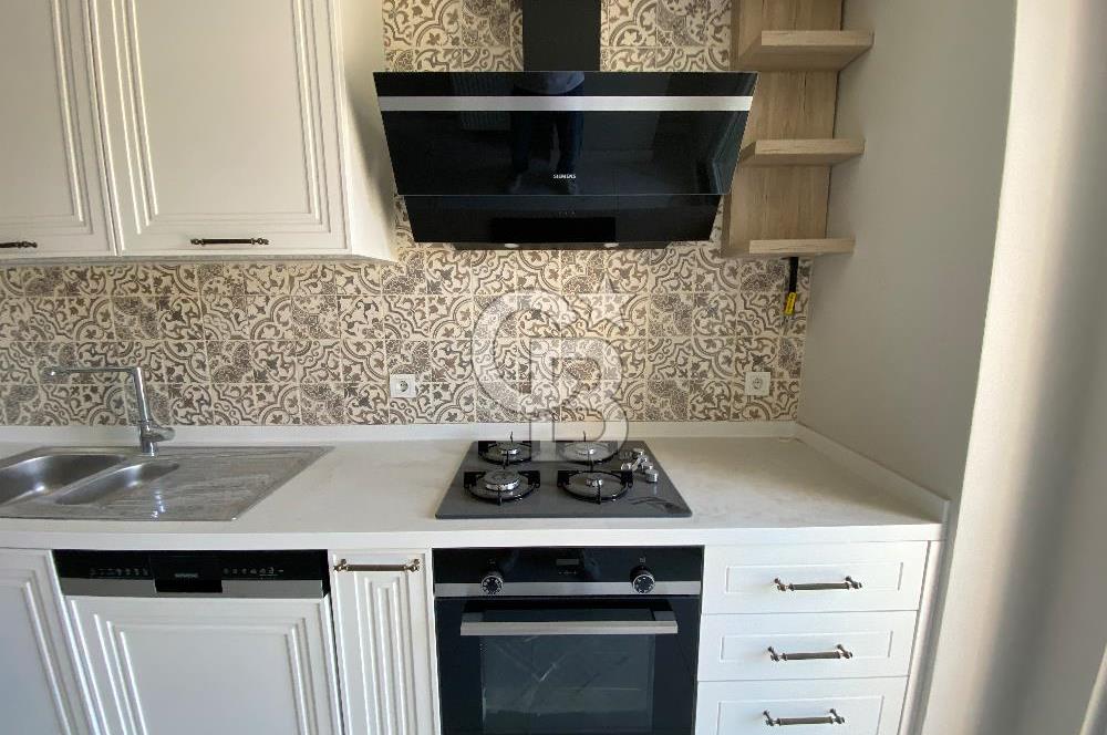 Beylikdüzü Alya Mercan Sitesinde Arakat Sıfır 3+1 Daire