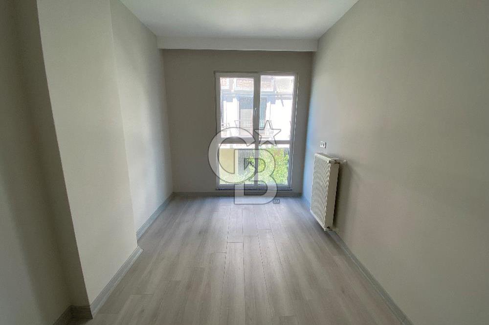 Beylikdüzü Alya Mercan Sitesinde Arakat Sıfır 3+1 Daire