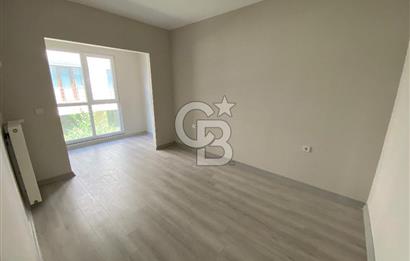 Beylikdüzü Alya Mercan Sitesinde Arakat Sıfır 3+1 Daire