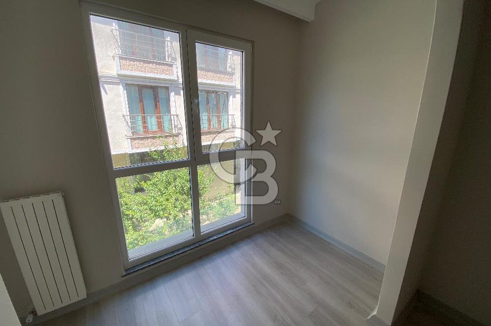 Beylikdüzü Alya Mercan Sitesinde Arakat Sıfır 3+1 Daire