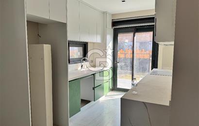 URLA KUŞÇULAR 4+1 MÜSTAKİL BAHÇE VE HAVUZLU VİLLA