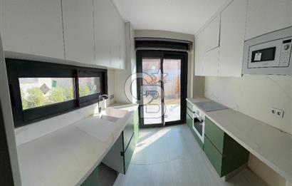 URLA KUŞÇULAR 4+1 MÜSTAKİL BAHÇE VE HAVUZLU VİLLA