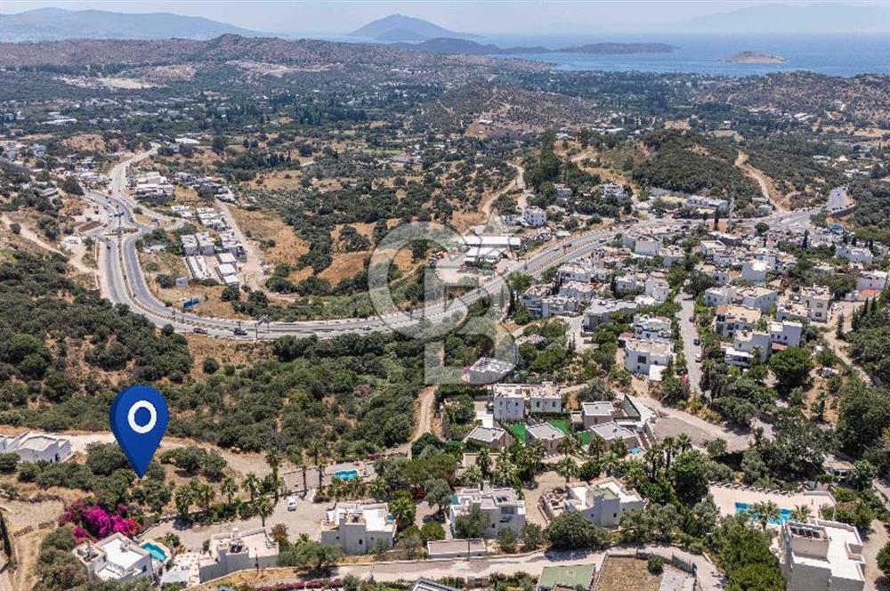 Bodrum Ortakent'te Deniz Manzaralı Köşe Arsa