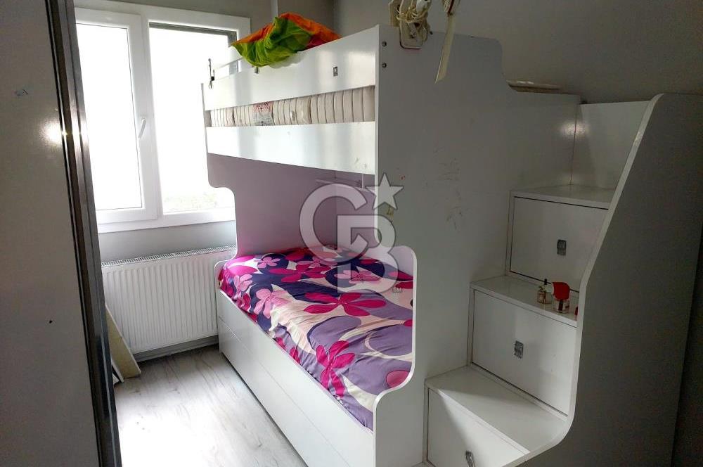 YENİ FOÇA'DA MÜSTAKİL BAHÇELİ 2+1 EŞYALI KİRALIK DAİRE