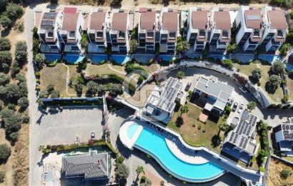 Kuşadası Milenyum Egel Konaklarında Satılık Bahçe Dubleksi