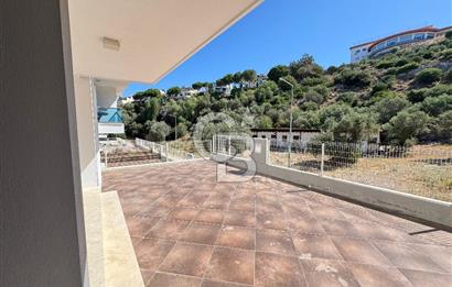 Kuşadası Milenyum Egel Konaklarında Satılık Bahçe Dubleksi