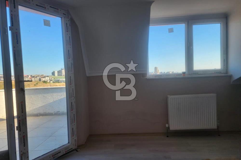 MALTEPE  AYDINEVLER DE 0 PAMİLİA SİT.2+2KÖŞE DUBLEKSSATILIK DAİRE