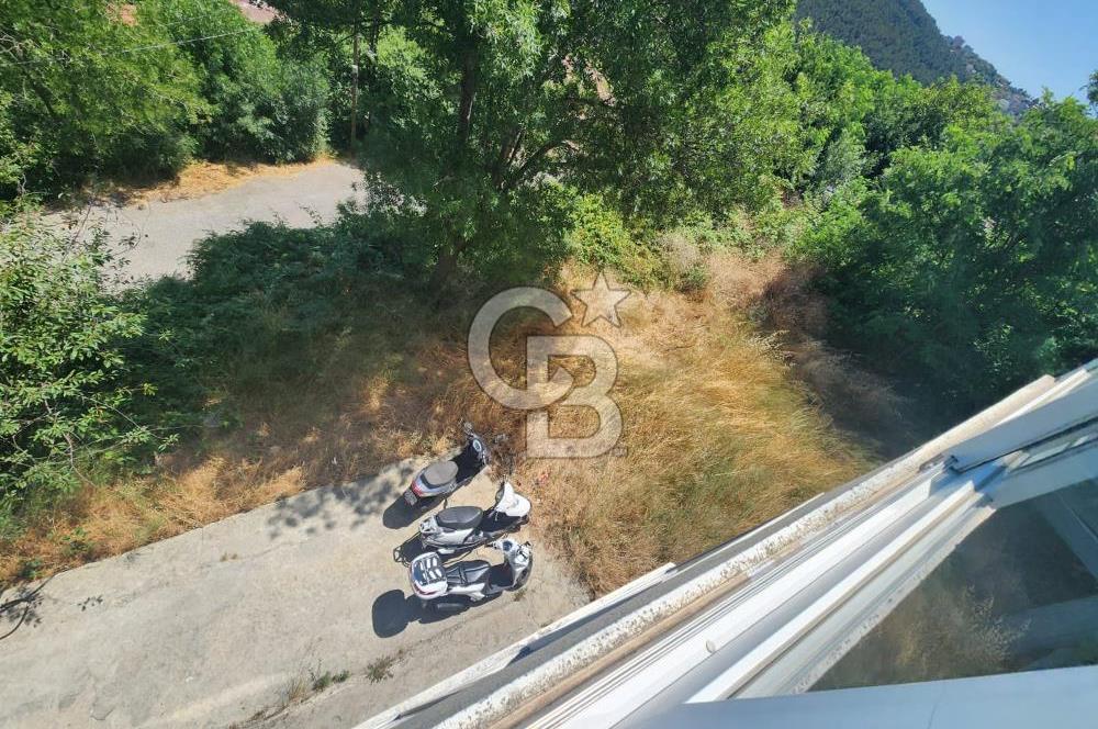 BEYKOZ ÇUBUKLUDA 563 M2 ÖZEL KONUMLU ARSA