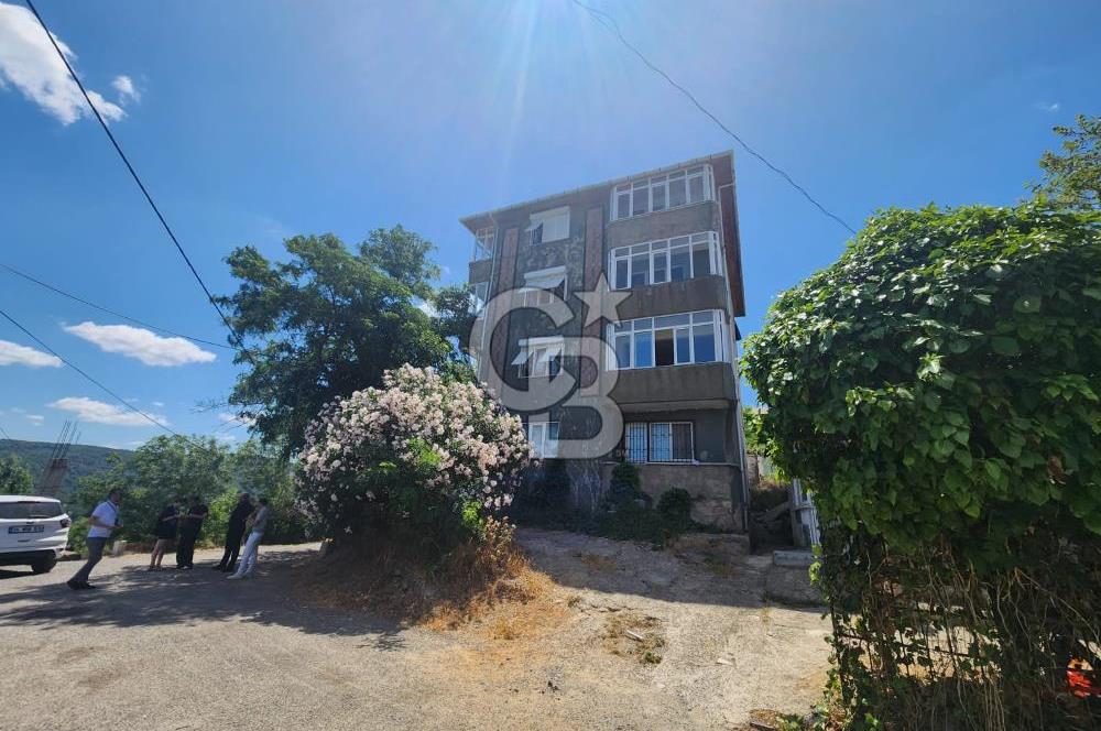 BEYKOZ ÇUBUKLU 563 M2 ARSA ÜZERİ 4 KATLI BİNA