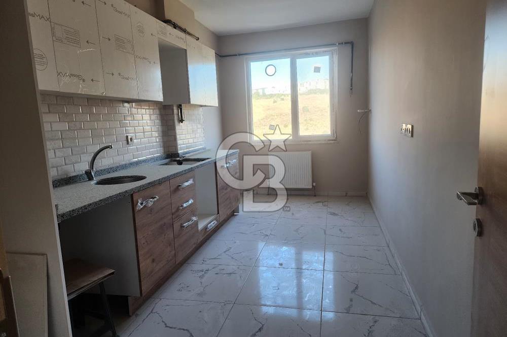 MALTEPE  AYDINEVLER DE 0 PAMİLİA SİT.2+2KÖŞE DUBLEKSSATILIK DAİRE