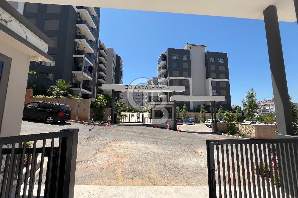 İZMİR MENEMEN ERKAYA TWİNS SİTESİNDE 3+1 SATILIK DAİRE