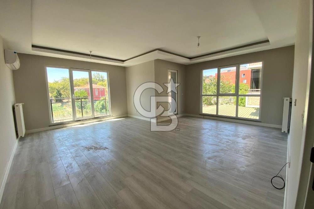 Beylikdüzü Alya Mercan Sitesinde Arakat Sıfır 3+1 Daire