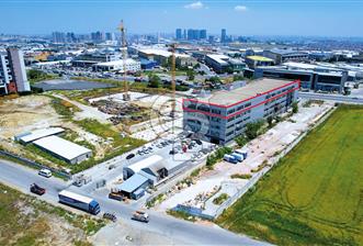 HADIMKÖY YOLUNA CEPHE 2.835 M2  KİRALIK FABRİKA KATI 