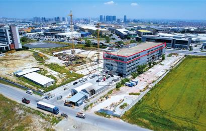HADIMKÖY YOLUNA CEPHE 2.835 M2  KİRALIK FABRİKA KATI 
