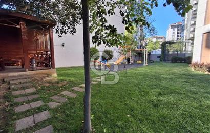 Kartal Petroliş te Deniz Manzaralı Site İçerisinde Satılık 3+1 Daire