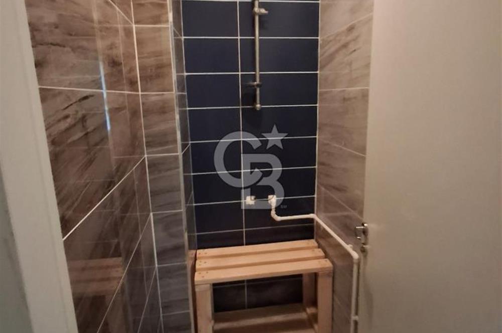 Kartal Petroliş te Deniz Manzaralı Site İçerisinde Satılık 3+1 Daire