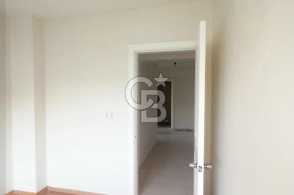 SİTE İÇİ ASANSÖRLÜ GENİŞ LÜKS 3,5+1 DAİRE