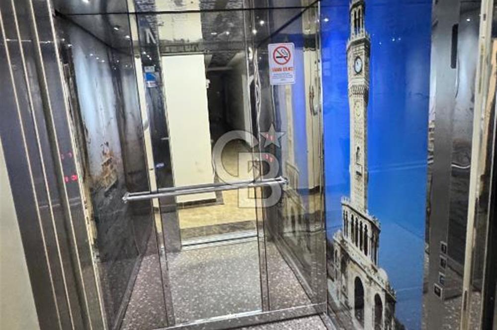 Çiğli Eğitim Araştırma Hastanesi Yakınında Satılık 1+1 Daire 