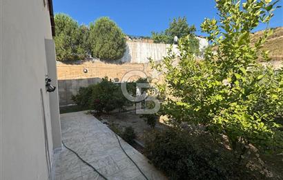 Güzelbahçe Çamlı'da Geniş Bahçeli Müstakil Villa