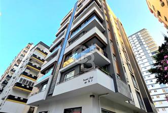 MAVİ BULVARDA GENİŞ 1+1 EŞYALI SATILIK DAİRE