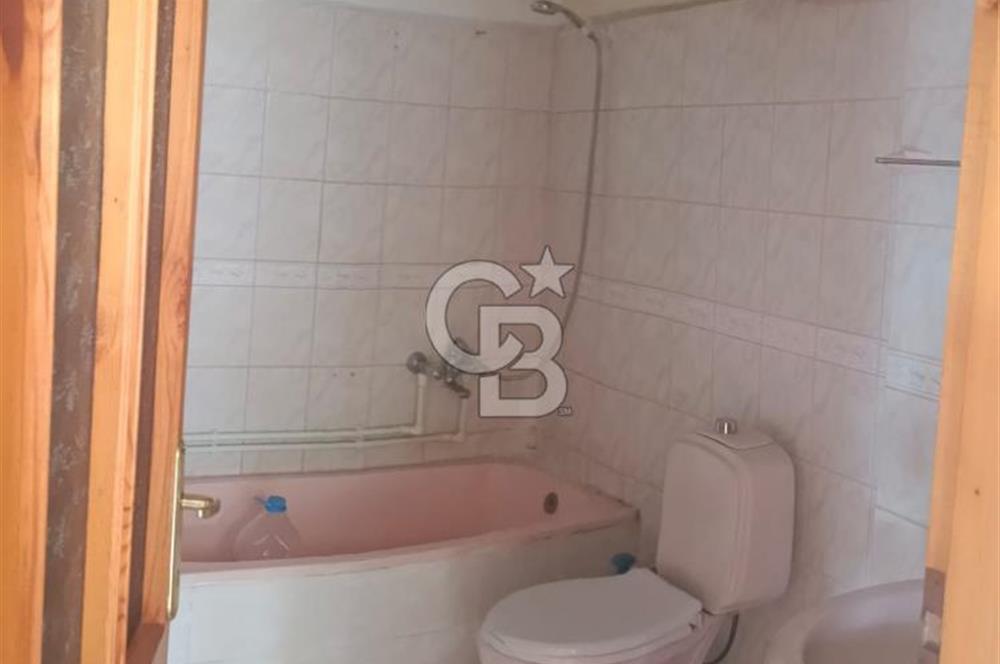 ŞAHİNCİLİ'DE SATILIK 4+1 DUBLEKS DAİRE MERKEZİ KONUMDA