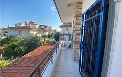 GÜRE'DE SİTE İÇİ BAKIMLI BAHÇE KULLANIMLI VİLLA