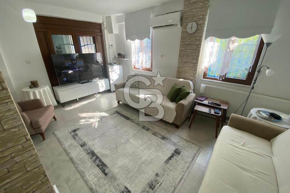 GÜRE'DE SİTE İÇİ BAKIMLI BAHÇE KULLANIMLI VİLLA