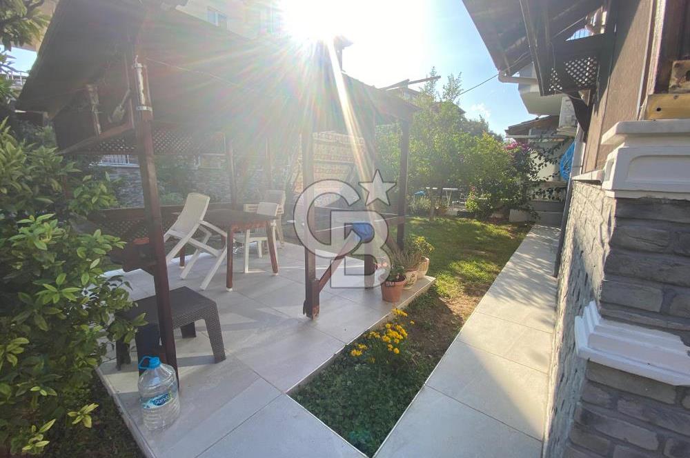 GÜRE'DE SİTE İÇİ BAKIMLI BAHÇE KULLANIMLI VİLLA