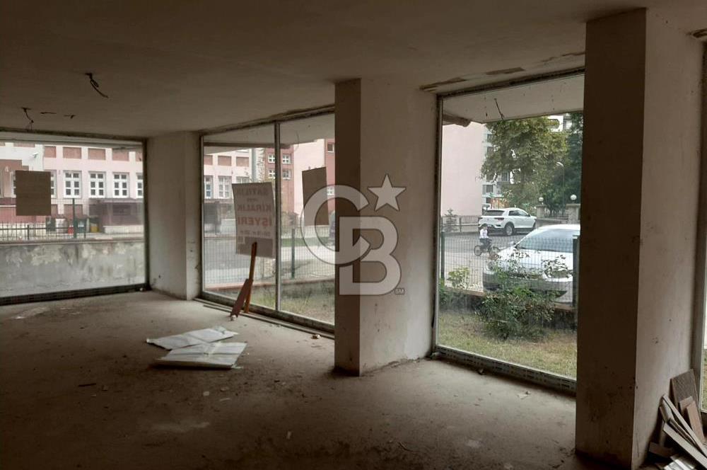 Karşıyaka'da Satılık İşyeri 